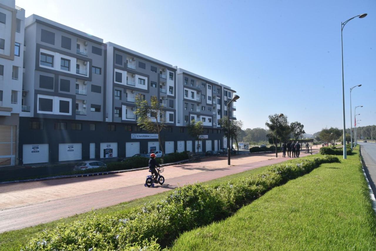 Lovely Apartment With Pool & Gym Kenitra Exterior foto